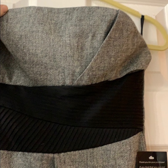 Bebe NWT grey dress with pintuck waist. Size 4 - Picture 5 of 5